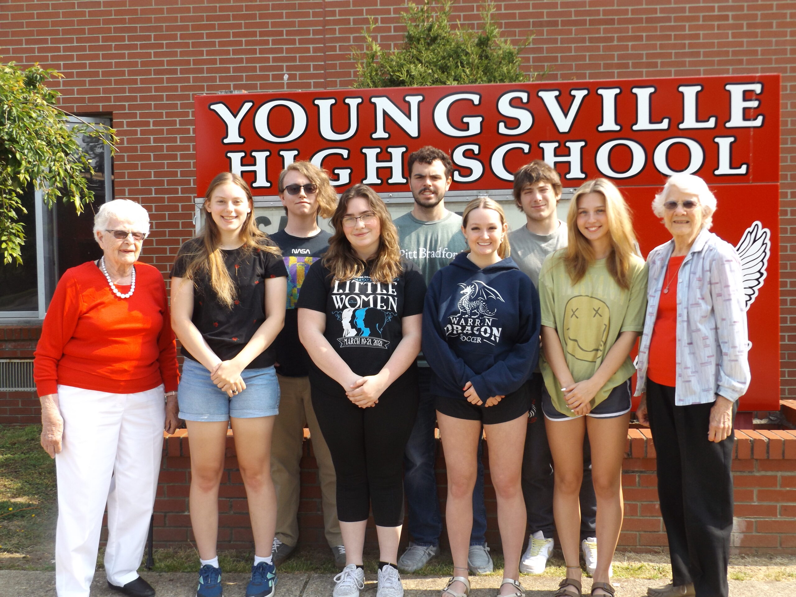 Eight students awarded YHS Alumni Scholarships News, Sports, Jobs